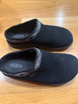 Keen women’s Elle suede mules collar design size 5.5 thumbnail 2