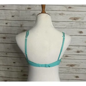 PINK Victoria's Secret lace plunge bralette Size Medium thumbnail 3