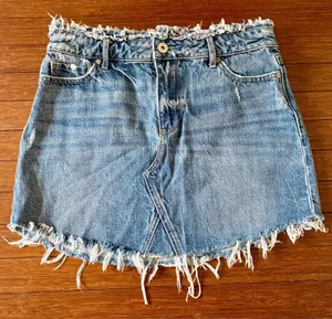 Paige Denim Alethea Denim Skirt in size 27 Summer bottom raw hem Cotton Blend thumbnail 1