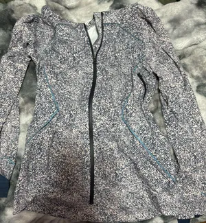 Lululemon Jacket thumbnail 1