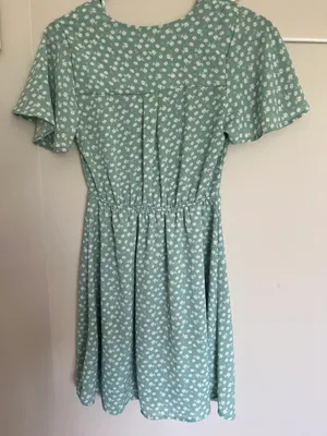 Summer Dress Green Size M thumbnail 2