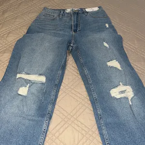 Hollister curvy ultra high dad Jean thumbnail 7