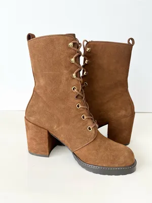 Stuart Weitzman suede lace up heeled boots camel 8.5 fall boots thumbnail 6