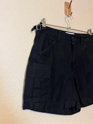 TNA from ARITZIA‎ Cargo Supply Mid-Thigh Shorts In Black Size 4 thumbnail 4