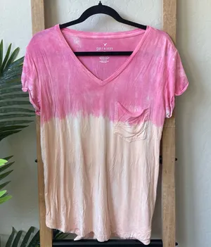 American Eagle Pink Ombre Soft & Sexy V-Neck Pocket Tee thumbnail 1