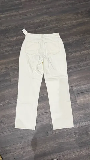 Abercrombie Ankle Straight Ultra High-Rise Jeans thumbnail 4