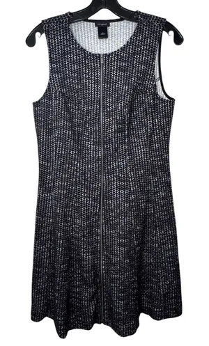 Ann Taylor Zigzag Textured Knit Front Zip Dress Womens 6 Fit & Flare Black White thumbnail 1
