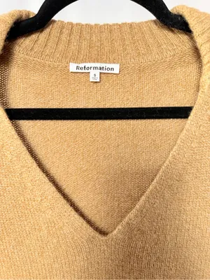 Reformation Cashmere V Neck Polo Sweater in Camel Size Small thumbnail 5