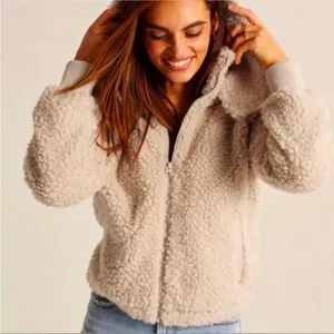 Abercrombie & Fitch Teddy Sherpa Jacket thumbnail 13