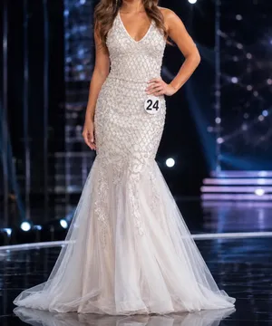 Dress Prom Windsor thumbnail 1