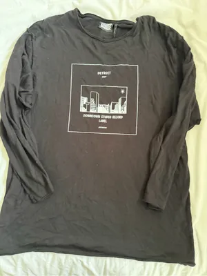 Reclaimed Vintage Black Long Sleeve Detroit Graphic Tee thumbnail 1