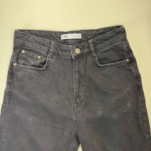 Zara Women's Jeans Size 4 Straight Wide Leg High Rise‎ Button Fly Black Denim thumbnail 3