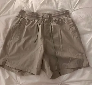 khaki shorts Tan thumbnail 1