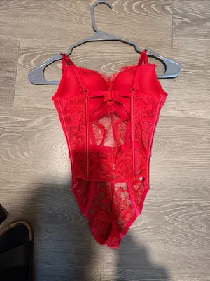 Victoria's Secret Red Lace Bustier Bodysuit Chemise thumbnail 2