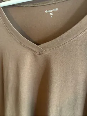 GARNET HILL XL ✨ adult vneck cotton blend solid brown tee EUC thumbnail 3