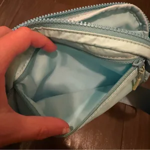 Lululemon Everywhere Belt Bag 1L * Icing Blue / Eton Blue thumbnail 7