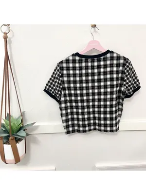 Alice + Olivia Piera Plaid Cropped Tee in Shaw Plaid Size S Black thumbnail 6