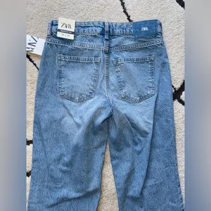 Zara Z1975 Bootcut Jeans With A High Waist thumbnail 8