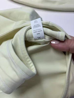 MFVIM 2 Piece Set Lemon Chiffon Yellow Workout Set Fits Like Small (Tag XL) NWOT thumbnail 4
