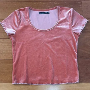 Abercrombie & Fitch Velvet Top Womens Pink Scoop Neck Lettuce Edge XS thumbnail 1