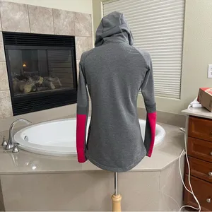 GYMSHARK Womens sz Small Light Gray Zip Pocket Thumbhole Hoodie Active Jacket‎ thumbnail 7