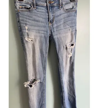 Hollister Light Blue Denim Ripped Skinny Jeans 0s thumbnail 3