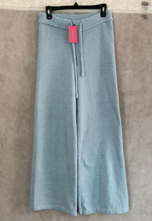 Edikted NWT Plush Super Soft Knit Pants thumbnail 4
