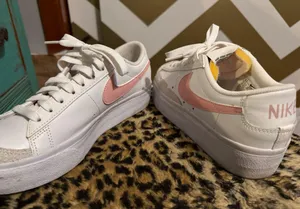 Nike Platform Blazer thumbnail 1