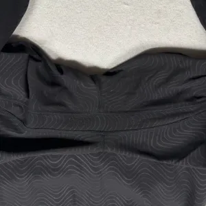 Lululemon Align High-Rise Crop 23” Leggings Women’s Size 8 Aqueous Emboss Black thumbnail 5