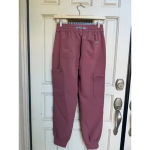 Figs High Waisted Uman Relaxed Jogger Scrub Pant Mauve Pink Size XXSP NWT thumbnail 5