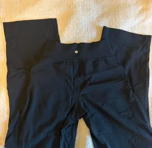 Lululemon Groove High-Rise Pants thumbnail 2
