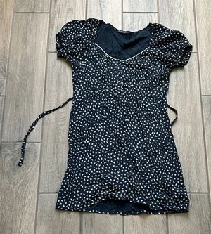 Brandy Melville Dark Blue Patterned Top thumbnail 1