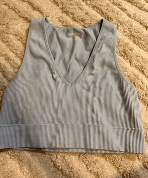 LIGHT BLUE GARAGE V NECK TOP thumbnail 1