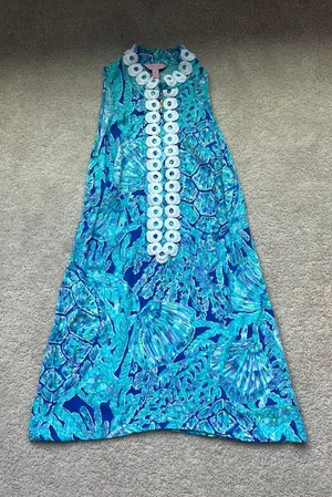 Dress thumbnail 1