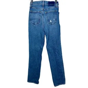 Abercrombie & Fitch 90s Straight Ultra High Rise Denim Distressed Jeans Sz 26 2 thumbnail 2