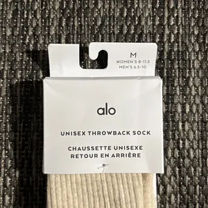 Alo Yoga Unisex Throwback Sock Oatmeal Heather Charcoal Green Size Medium thumbnail 3