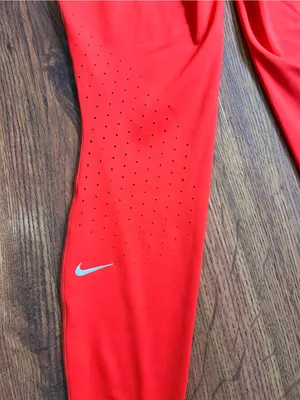 Nike Swift Dri-FIT Running Leggings Red High Rise 7/8 Length Women’s Small NWT thumbnail 9