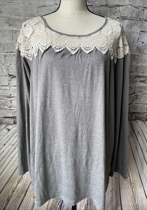 Umgee Womens Shirt L Long Sleeve Gray Shirt‎ Lace Top Casual thumbnail 1