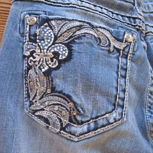 Miss Me Distressed Boot Cut Jeans thumbnail 7