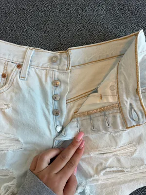 Levi’s 501 Denim High-Rise Shorts thumbnail 2