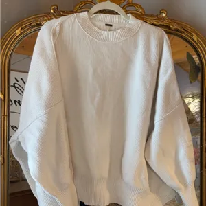 Free People Women's Easy Street Tunic Sweater size Small thumbnail 2