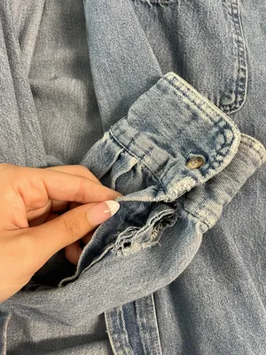 Vintage Button Up Size M thumbnail 3