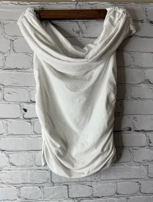 Abercrombie and fitch Women’s White Off-Shoulder Drape Top thumbnail 1