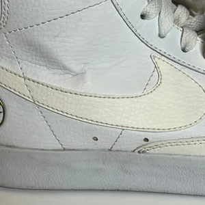 Nike Blazer Mid 77 Womens 8.5 White Sail High Top Sneakers DC1421-100 thumbnail 7