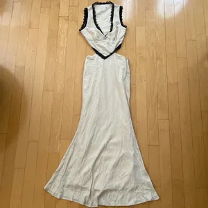 Princess Polly keila lace trim beige and black maxi dress thumbnail 2
