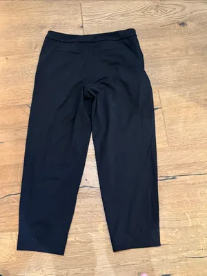 Lululemon Tapered-Leg Mid-Rise Pant 7/8 Length‎ *Luxtreme black large thumbnail 3