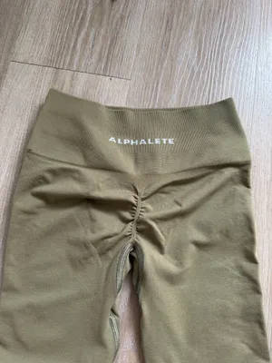 Alphalete Leggings thumbnail 2