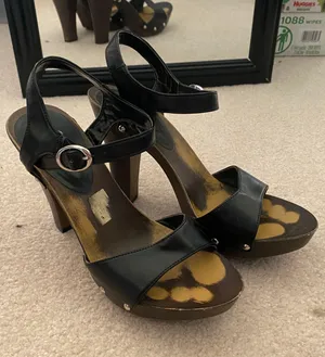 Black And Brown Studded Heels Size 8 thumbnail 5