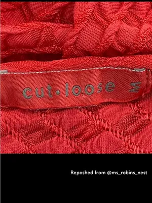 Cut Loose v neck honeycomb knit textured tank thumbnail 4