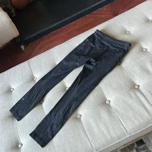 Lululemon Black Full Length Mesh Leggings Size 2 thumbnail 9